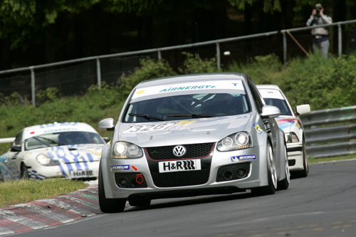 La Golf GTI Victorieuse aux 24 Heures du N�rburgring ! La Golf GTI Victorieuse aux 24 Heures du N�rburgring !