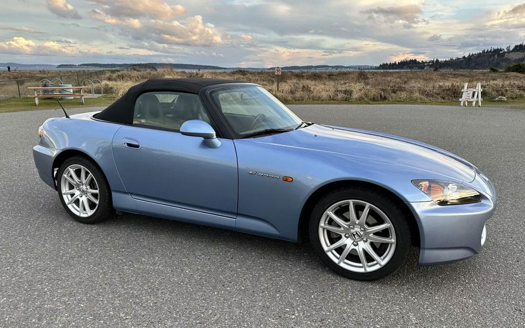 Collector : Une Honda S2000 proche du neuf ! Collector : Une Honda S2000 proche du neuf !