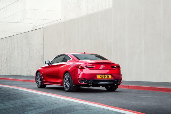 Une option �chappement sport pour l'Infiniti Q60 Une option �chappement sport pour l'Infiniti Q60