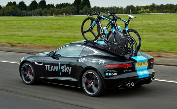 Jaguar l�che ses fauves sur le Tour de France ! Jaguar l�che ses fauves sur le Tour de France !