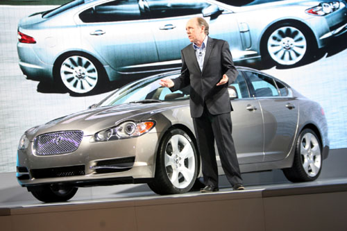 IAA Francfort 2007 : premi�re pour la nouvelle Jaguar XF IAA Francfort 2007 : premi�re pour la nouvelle Jaguar XF