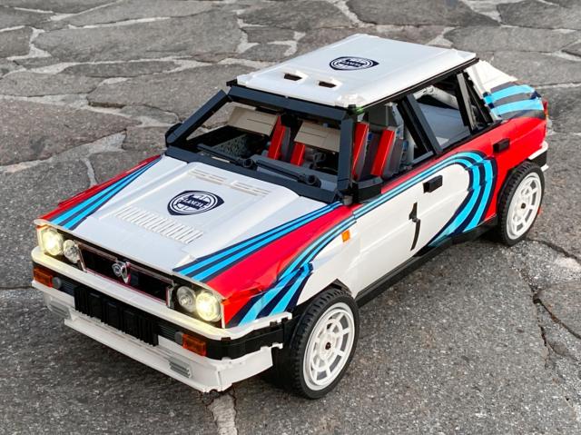 Une Lancia Delta Integrale en Lego Une Lancia Delta Integrale en Lego