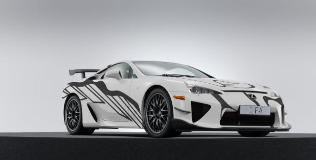 Lexus produit une ultime LFA fa�on Art Car Lexus produit une ultime LFA fa�on Art Car