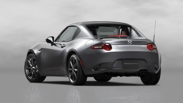 Mazda MX-5 RF : et la Miata devient targa ! Mazda MX-5 RF : et la Miata devient targa !