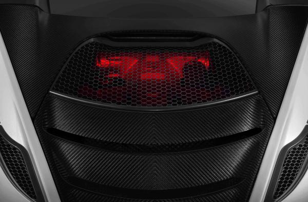 La McLaren 720S d�voile son nouveau V8 La McLaren 720S d�voile son nouveau V8