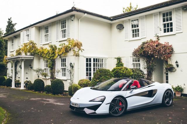 McLaren Special Operations cr�e une couleur charg�e d'histoire McLaren Special Operations cr�e une couleur charg�e d'histoire