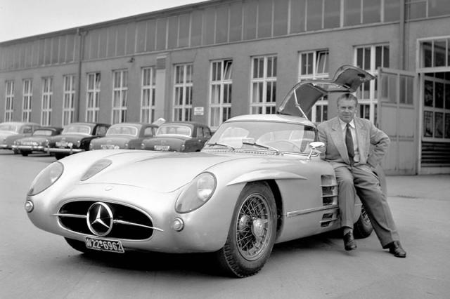 Mercedes-Benz 300 SLR Uhlenhaut : la voiture la plus ch�re du monde Mercedes-Benz 300 SLR Uhlenhaut : la voiture la plus ch�re du monde