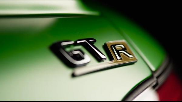 Mercedes-AMG GT R, vert comme l'enfer ! Mercedes-AMG GT R, vert comme l'enfer !
