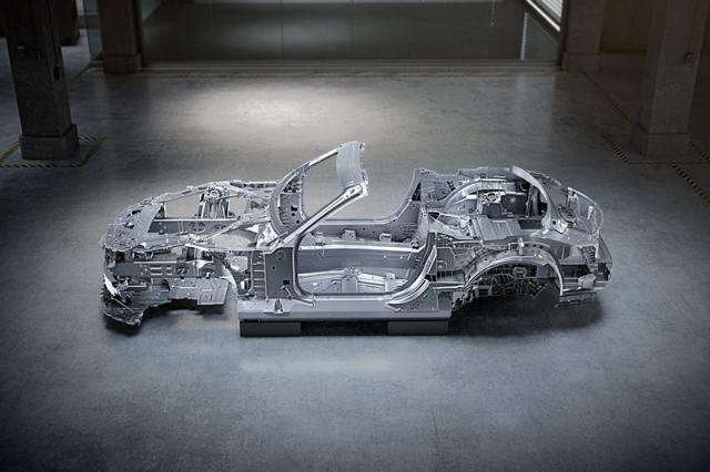 Mercedes-AMG d�voile la structure du futur SL Mercedes-AMG d�voile la structure du futur SL