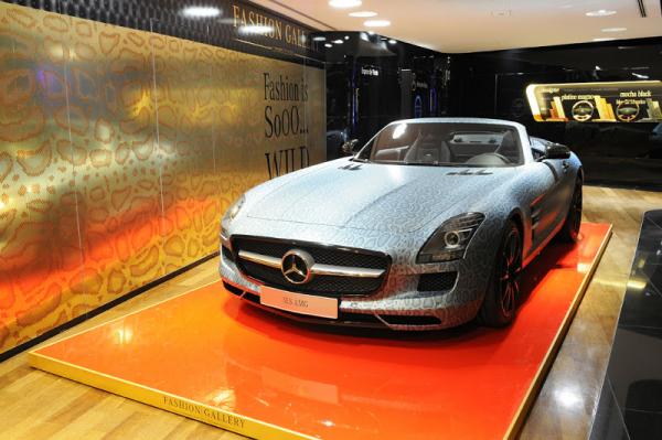 Mercedes-Benz Fashion Gallery Mercedes-Benz Fashion Gallery