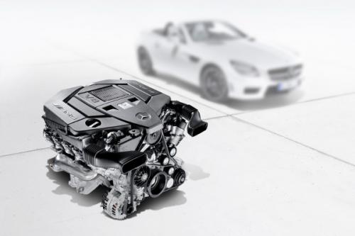 Nouveau V8 pour le SLK 55 AMG Nouveau V8 pour le SLK 55 AMG