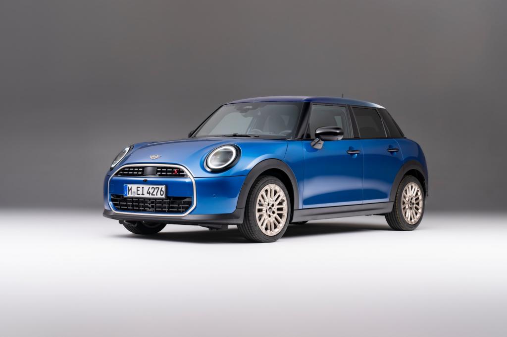 5 portes pour la nouvelle MINI Cooper S 5 portes pour la nouvelle MINI Cooper S