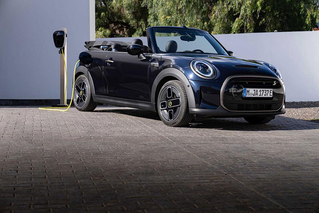 MINI Cooper SE Cabrio : le tout premier cabriolet �lectrique MINI Cooper SE Cabrio : le tout premier cabriolet �lectrique