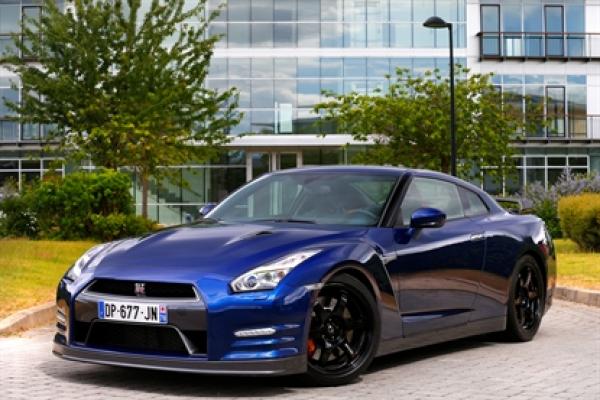 Nissan GT-R : Track Edition et nouveaut�s 2015 Nissan GT-R : Track Edition et nouveaut�s 2015