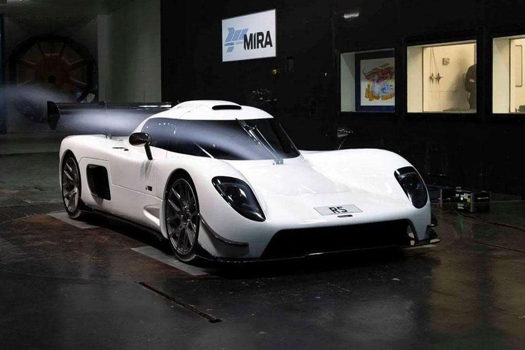 Peregryn GT-R et GT-S : l'Ultima devient am�ricaine Peregryn GT-R et GT-S : l'Ultima devient am�ricaine