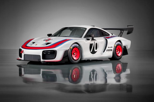 935 Moby Dick : Porsche fait rena�tre la l�gende 935 Moby Dick : Porsche fait rena�tre la l�gende
