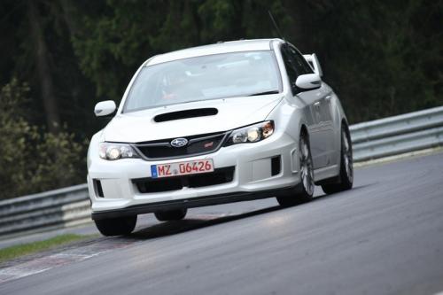 La Subaru WRX STI remonte sur le Ring La Subaru WRX STI remonte sur le Ring
