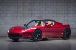 Collector : Tesla Roadster, une �lectrique tr�s pris�e !