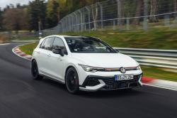 [S�rie limit�e] Volkswagen Golf GTI Edition 50 : une quinqua en pleine forme !