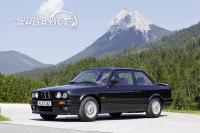 Photo bmw_320ise30_01 bmw_320ise30_01.jpg