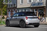 mini_jcw_f66_20.jpg