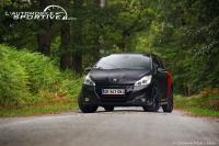Photo peugeot_208gtibps_05 peugeot_208gtibps_05.jpg