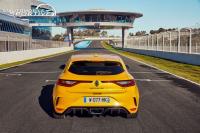 Photo megane4rs_280_cup_03 megane4rs_280_cup_03.jpg