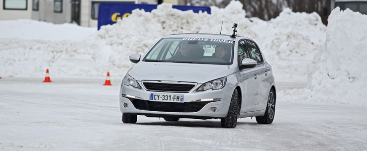 test stabilit� pneu hiver goodyerar ultragrip 8